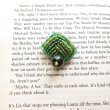 画像2: ハンドメイド　ビーズ　グリーン系　小さなブローチ　天然石 (2)