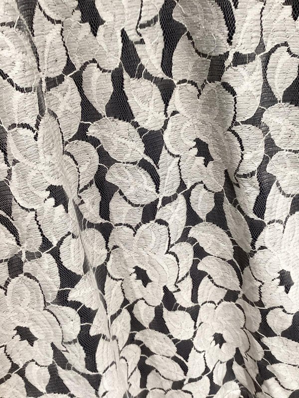 画像3: 　レースが可愛い　おしゃれ　カットソー　ワンピース (3)